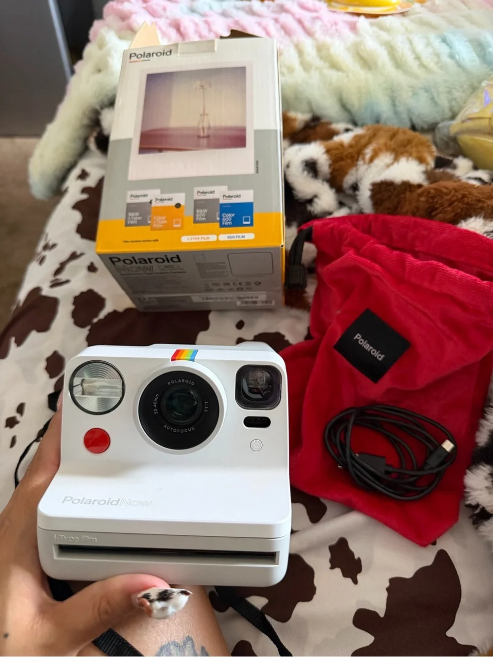 Polaroid Now Instant Camera Bundle – White with Rainbow Accent